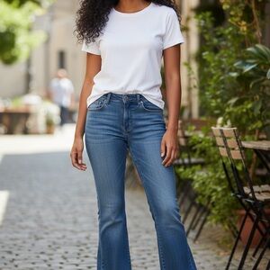 Citizens Of Humanity Women's Flare Jeans in Medium Blue Sz 26